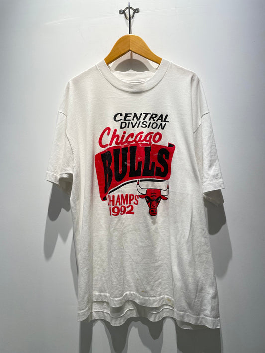 【古着】90's NBA シカゴ・ブルズ Chicago Bulls Tシャツ シングルステッチ　ホワイト 白