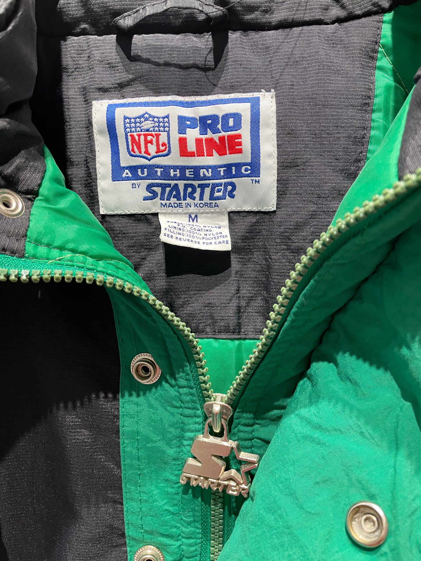 【古着】90's NFL ニューヨーク・ジェッツ New York Jets ナイロン 中綿 ジャケット ブラック グリーン 黒 緑