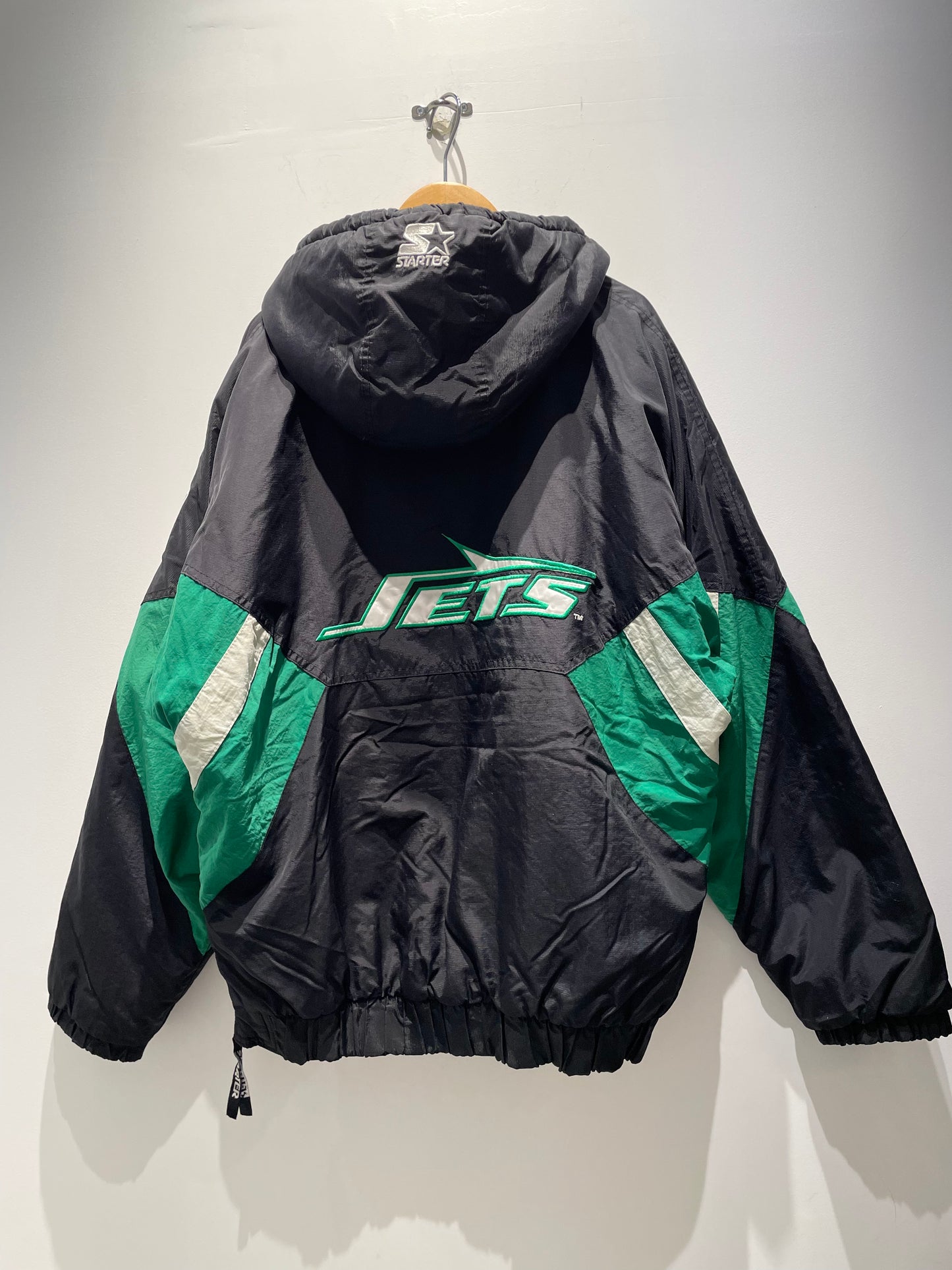 【古着】90's NFL ニューヨーク・ジェッツ New York Jets ナイロン 中綿 ジャケット ブラック グリーン 黒 緑