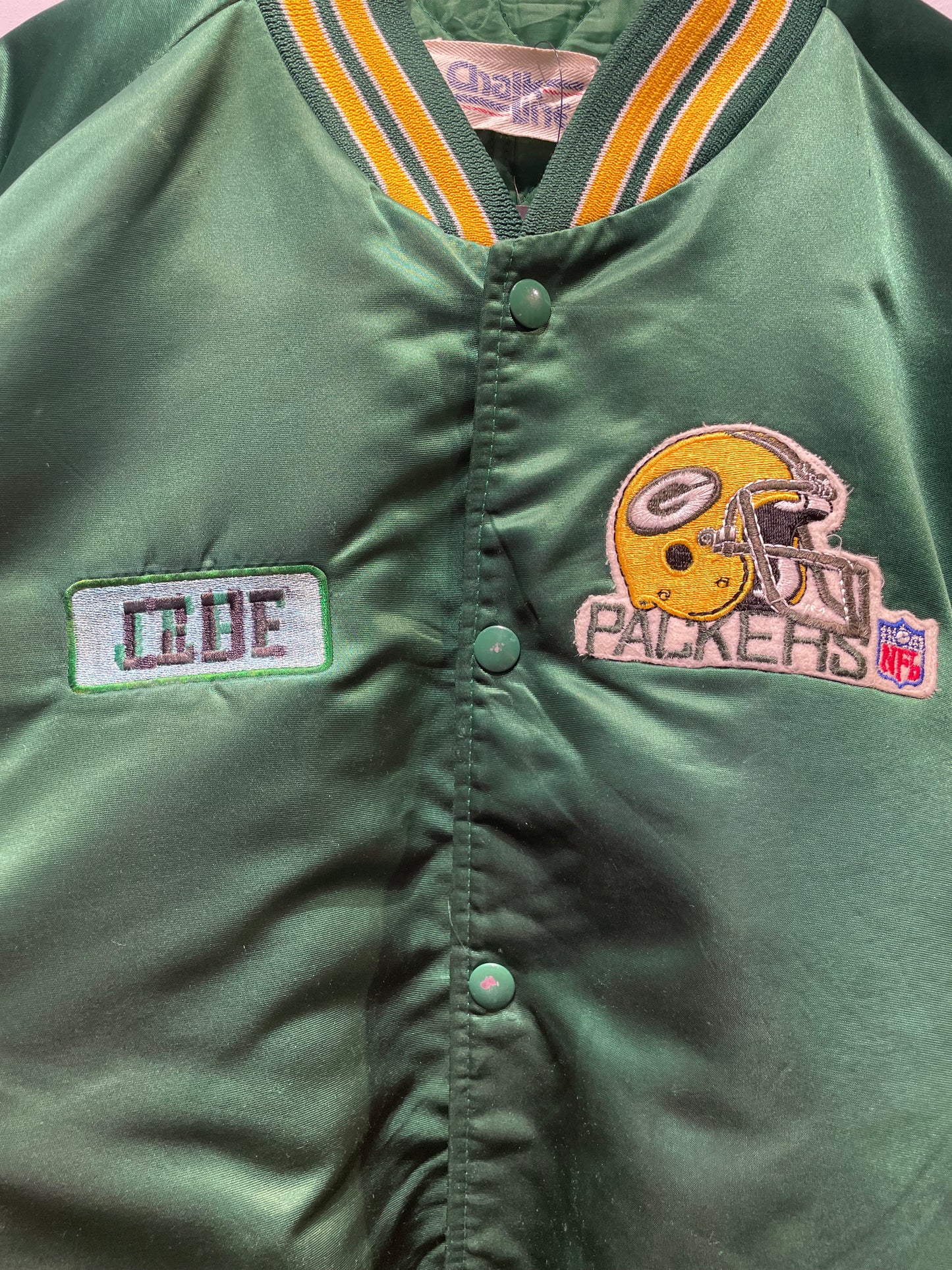 【古着】80's NFL グリーンベイ・パッカーズ Green Bay Packers サテン ナイロン 中綿 ジャケット スタジャン グリーン 緑