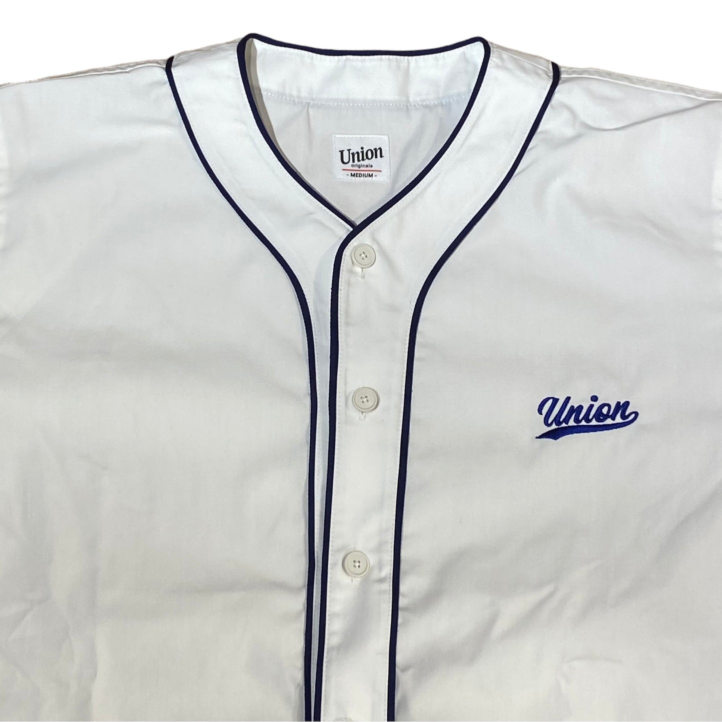 【UNION originals - ユニオンオリジナルス】League Logo Baseball Shirt/ White(リーグロゴベースボールシャツ/ホワイト）